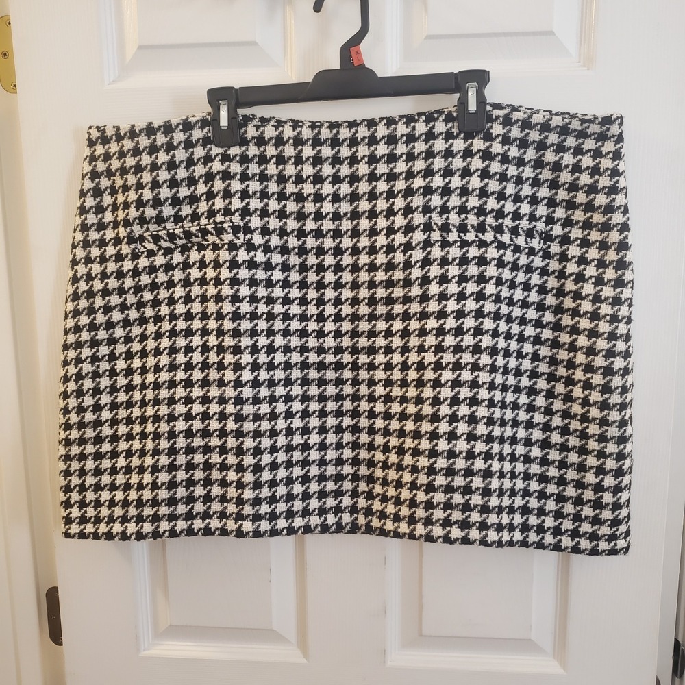 A New Day 22 tweed skirt blk/wht houndstooth classic preppy casual holiday